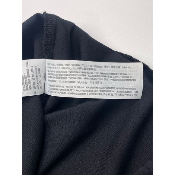 Hollister Size XS Black Floral Embroidered Long‑Sleeve Babydoll Dress - Picture 13 of 13